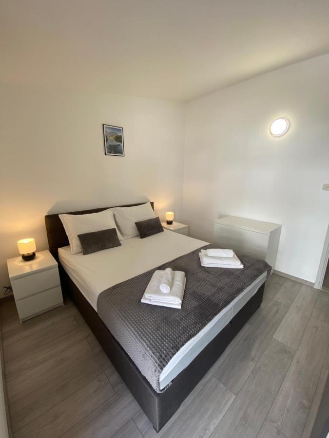 Maritom Apartments Baska Voda Exterior photo